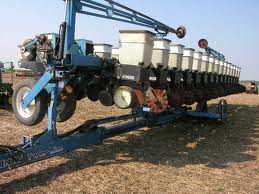 Agro-Culture Liquid Fertilizers manufactures and markets a complete line of balanced fertilizer products.