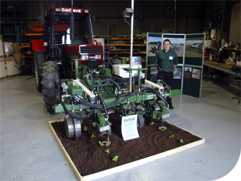 Civics Turn Out To Honoure Gardford Farm Machinery In Agribusiness